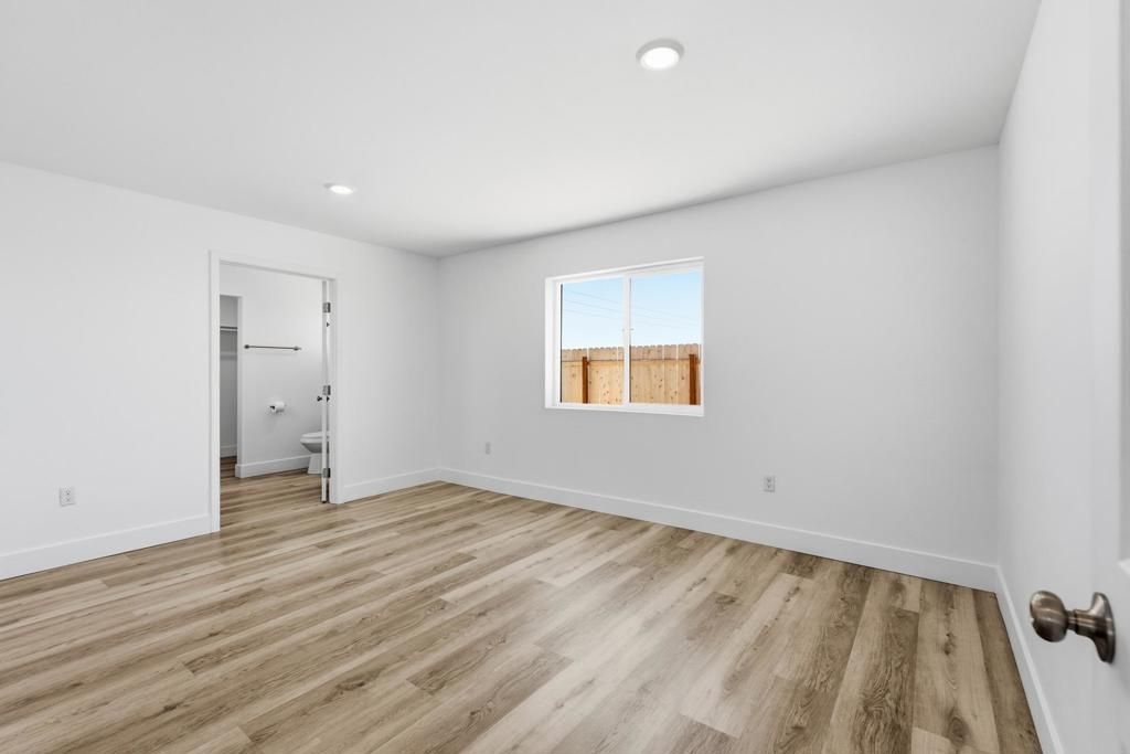 Image 13 of property listing at 2184 Riviera Court, Thermal, CA 92274