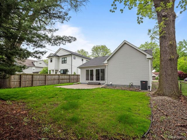 1888 Webster Street, Birmingham, MI 48009