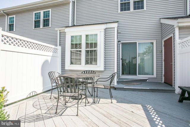 205 TUPELO GROVE, Ambler, PA 19002