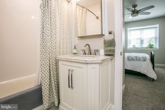 205 TUPELO GROVE, Ambler, PA 19002