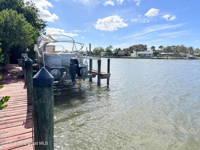 485 Milford Point Drive, Merritt Island, FL 32952