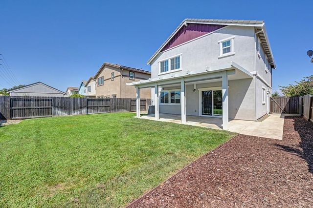 7136 Corvus Cir, Roseville, CA 95747