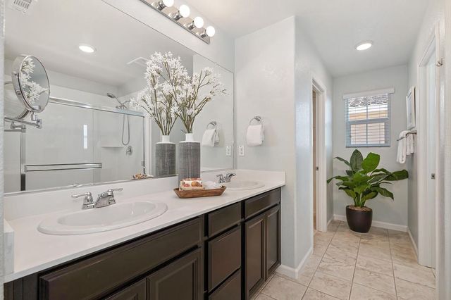 7136 Corvus Cir, Roseville, CA 95747