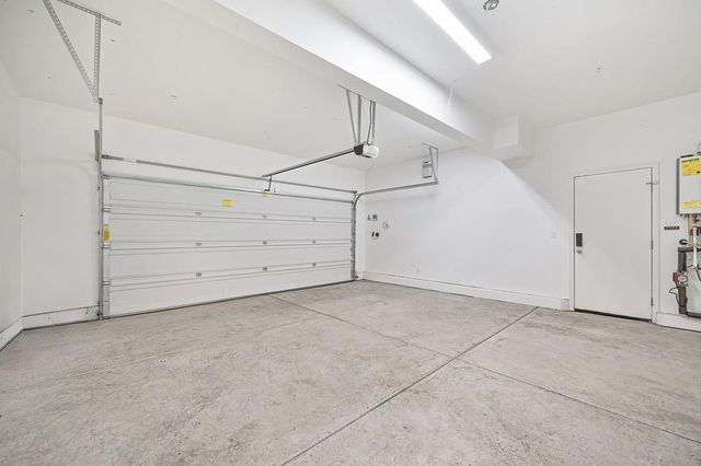 7136 Corvus Cir, Roseville, CA 95747