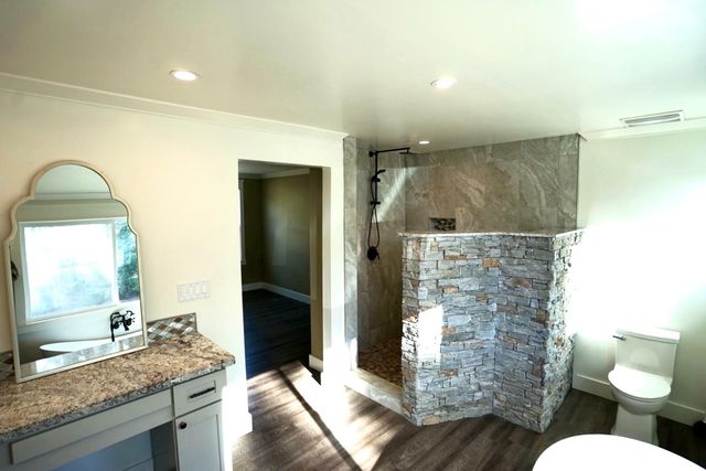 10340 Fowler Avenue, Clovis, CA 93619