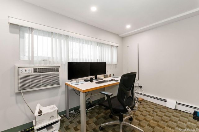 409 barnard Avenue, Woodmere, NY 11559