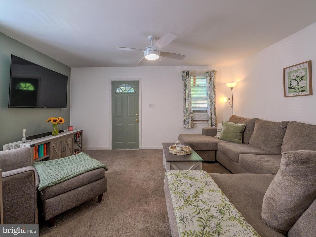 4420 ASTON MILLS RD, ASTON, PA 19014 — photo 4