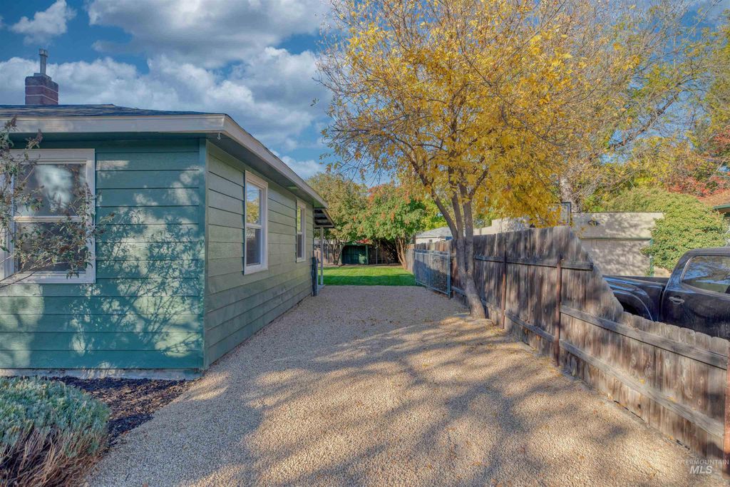 703 S Roosevelt, Boise, ID 83705 photo 4