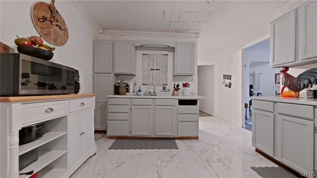 220 3rd Avenue, Frankfort, NY 13340