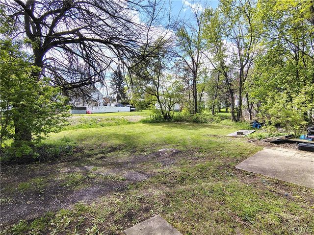220 3rd Avenue, Frankfort, NY 13340