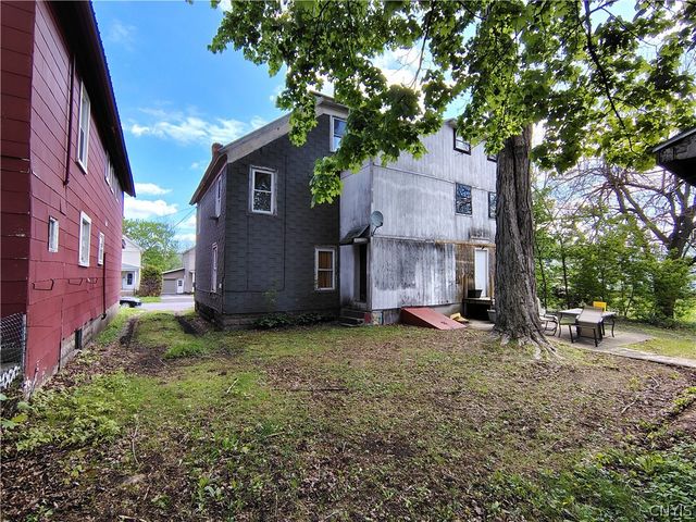 220 3rd Avenue, Frankfort, NY 13340