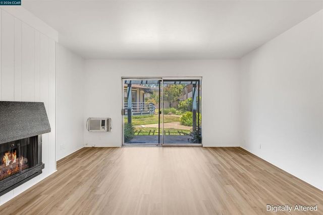 1731 Ellis St 16, Concord, CA 94520