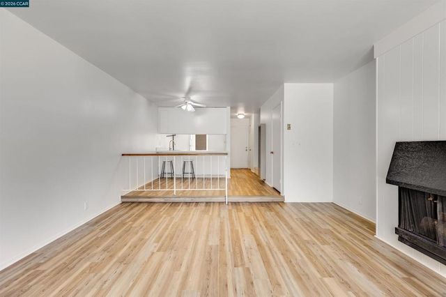 1731 Ellis St 16, Concord, CA 94520