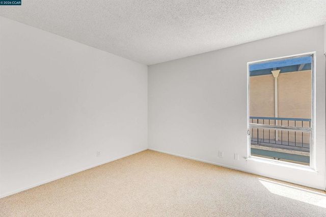1731 Ellis St 16, Concord, CA 94520
