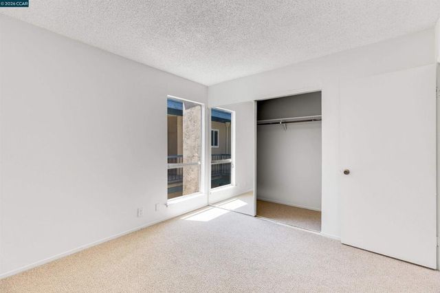 1731 Ellis St 16, Concord, CA 94520