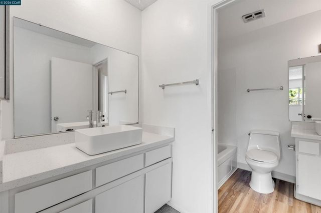 1731 Ellis St 16, Concord, CA 94520