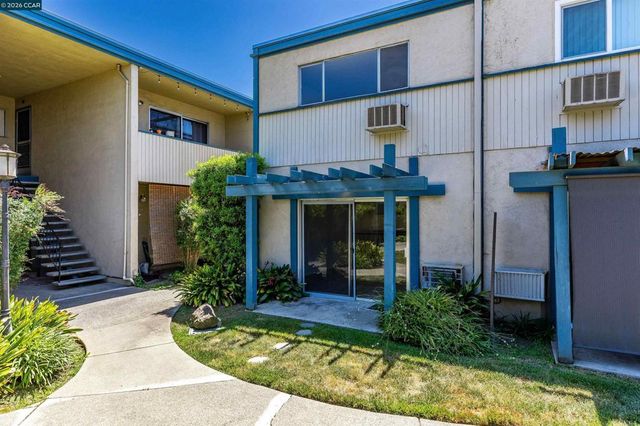 1731 Ellis St 16, Concord, CA 94520