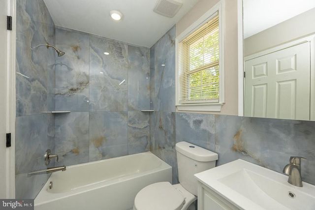 199 LAKE DR, Atco, NJ 08004