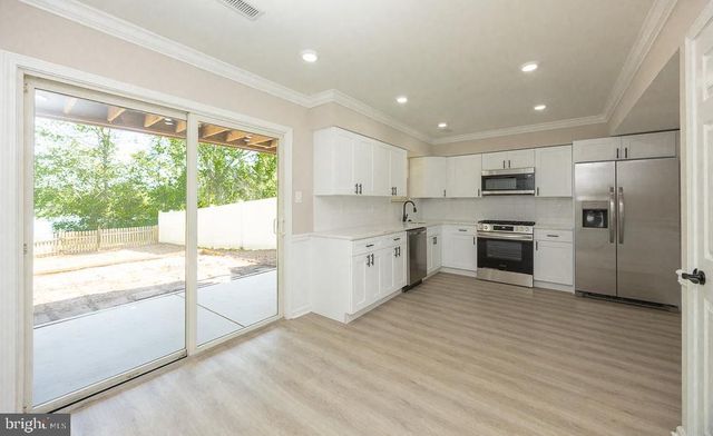 199 LAKE DR, Atco, NJ 08004