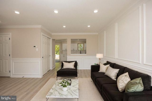 199 LAKE DR, Atco, NJ 08004