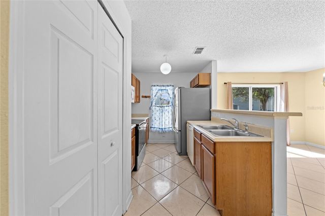 2750 DODDS LANE, Kissimmee, FL 34743