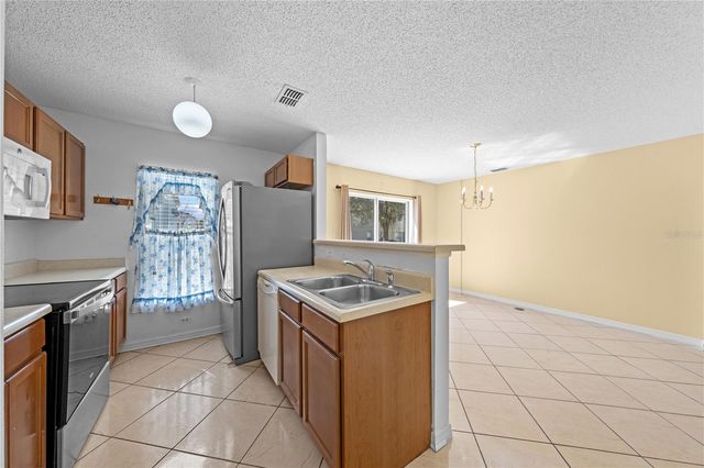 2750 DODDS LANE, Kissimmee, FL 34743