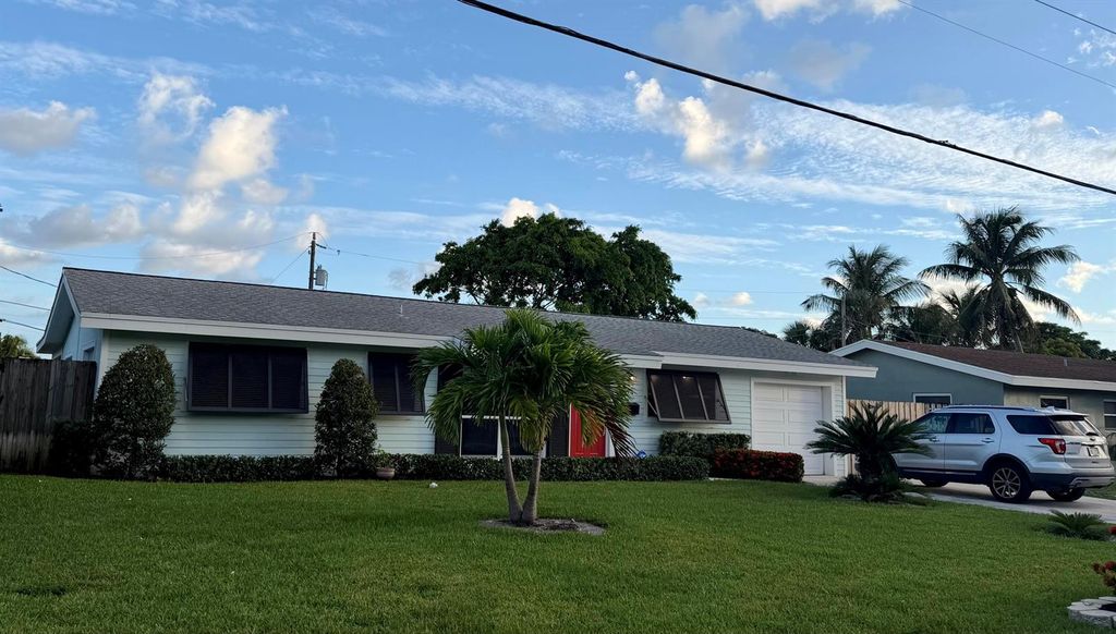 474 NE 38th Street, Boca Raton, FL 33431