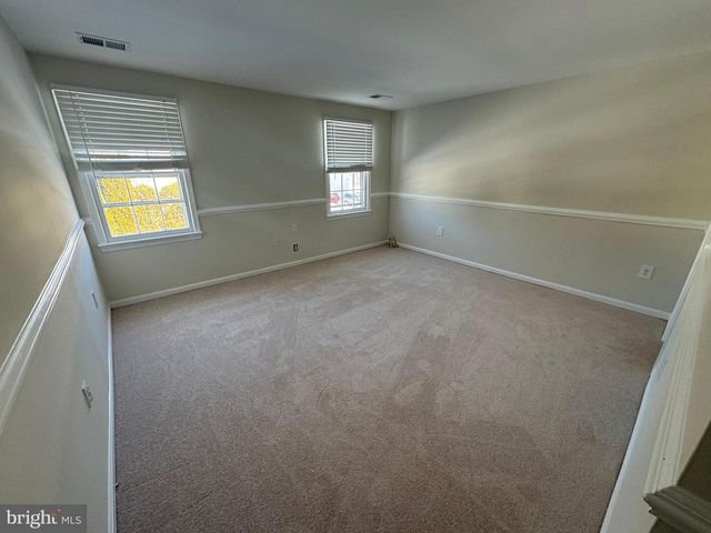 9207 HUNTING PINES PL, Fairfax, VA 22032