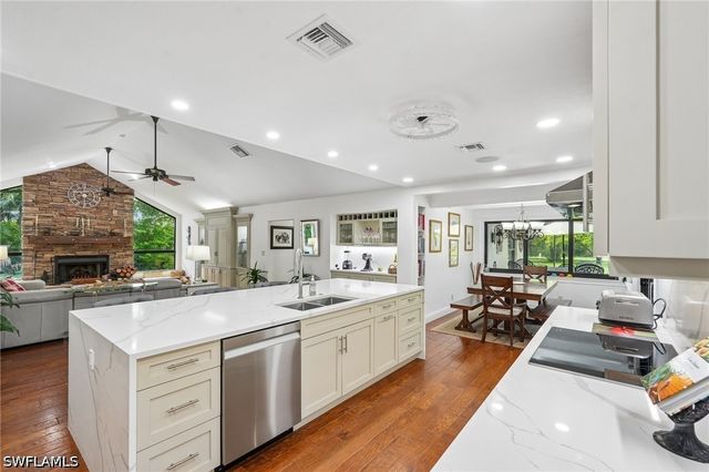 4980 Tamarind Ridge DR, Naples, FL 34119