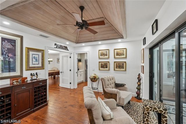 4980 Tamarind Ridge DR, Naples, FL 34119
