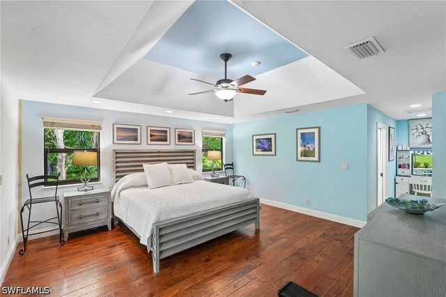 4980 Tamarind Ridge DR, Naples, FL 34119