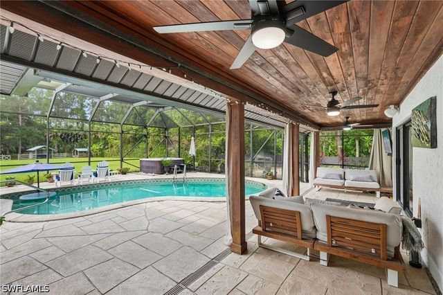 4980 Tamarind Ridge DR, Naples, FL 34119