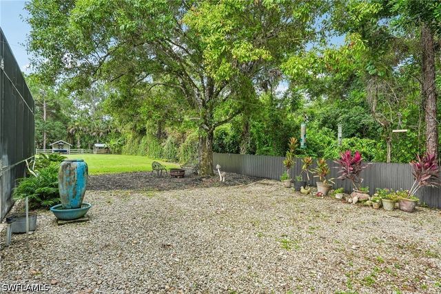 4980 Tamarind Ridge DR, Naples, FL 34119