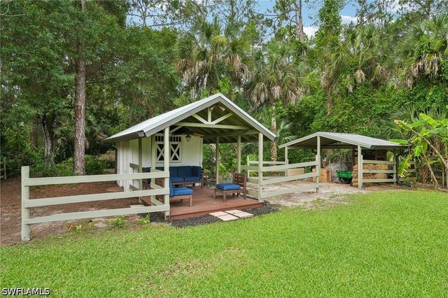 4980 Tamarind Ridge DR, Naples, FL 34119