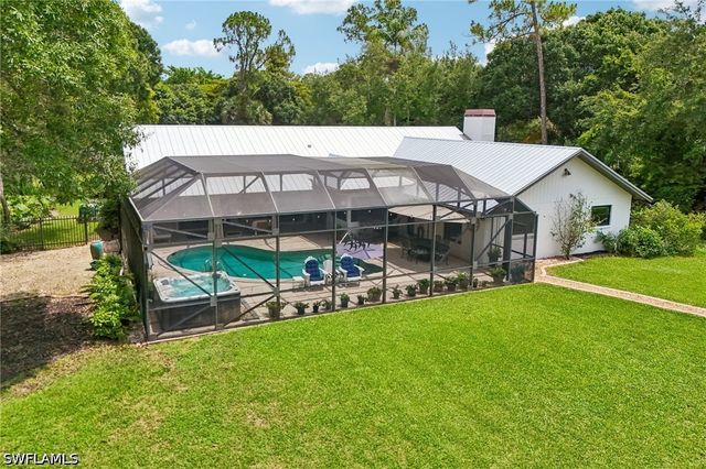 4980 Tamarind Ridge DR, Naples, FL 34119