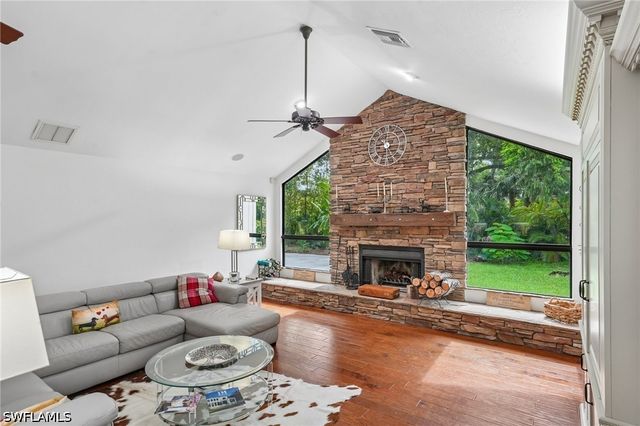 4980 Tamarind Ridge DR, Naples, FL 34119