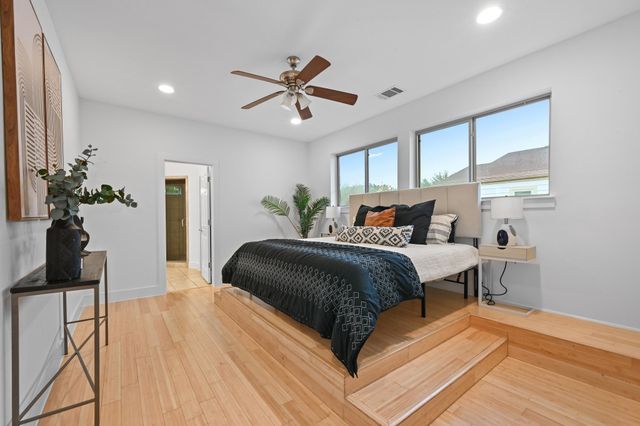 3306 Thomas Kincheon ST, Austin, TX 78745