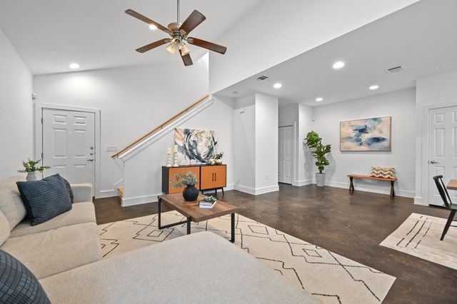 3306 Thomas Kincheon ST, Austin, TX 78745