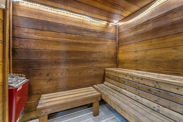 2301 Basil Drive F211, Arlington, TX 76006