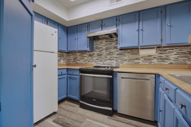 2301 Basil Drive F211, Arlington, TX 76006