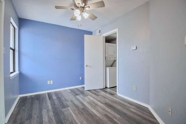 2301 Basil Drive F211, Arlington, TX 76006