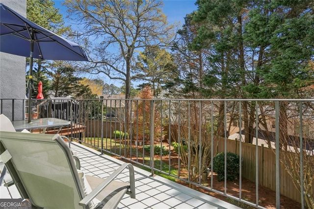 18 Sycamore Station, Decatur, GA 30030