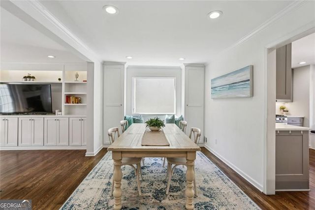 18 Sycamore Station, Decatur, GA 30030