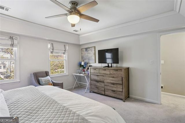 18 Sycamore Station, Decatur, GA 30030