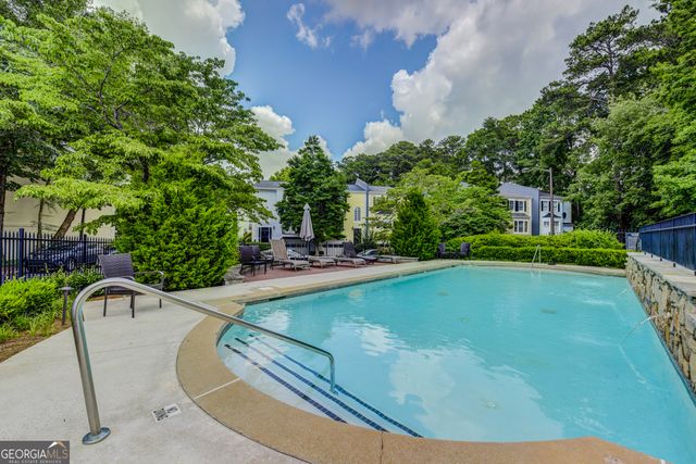 18 Sycamore Station, Decatur, GA 30030