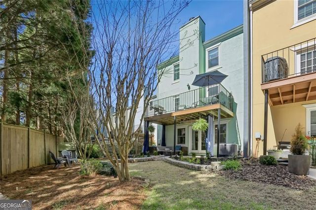 18 Sycamore Station, Decatur, GA 30030