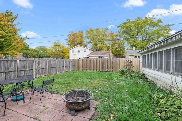 55 ROYAL AVENUE, Fond Du Lac, WI 54935