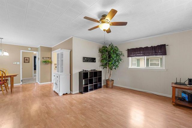 55 ROYAL AVENUE, Fond Du Lac, WI 54935