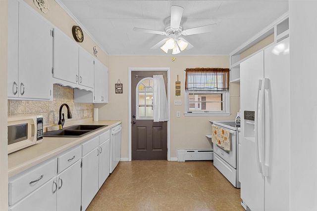 55 ROYAL AVENUE, Fond Du Lac, WI 54935