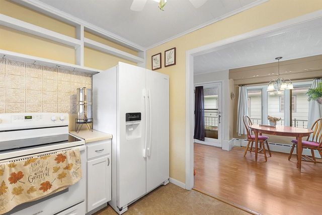 55 ROYAL AVENUE, Fond Du Lac, WI 54935